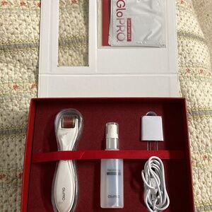GloPro Microstimulator Facial Tool